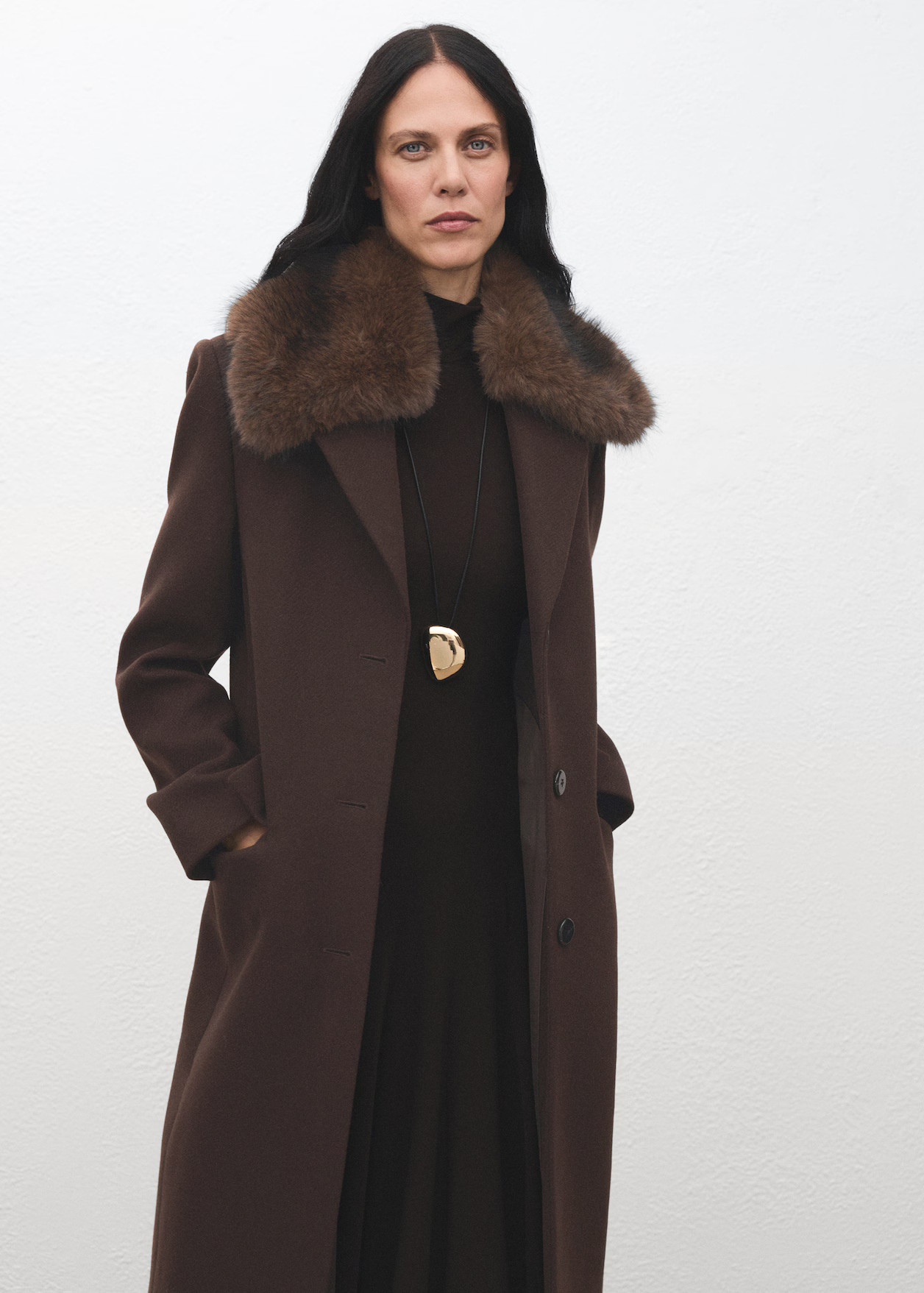 Wool coat with fur collar - Women | MANGO USA | Mango (US/MX/AU)