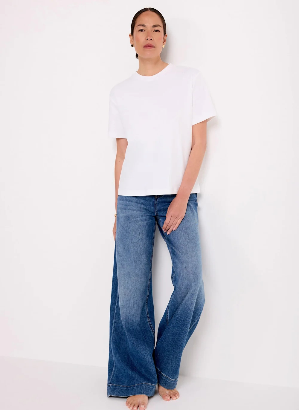 White Cotton Slim Fit T-Shirt | Mint Velvet