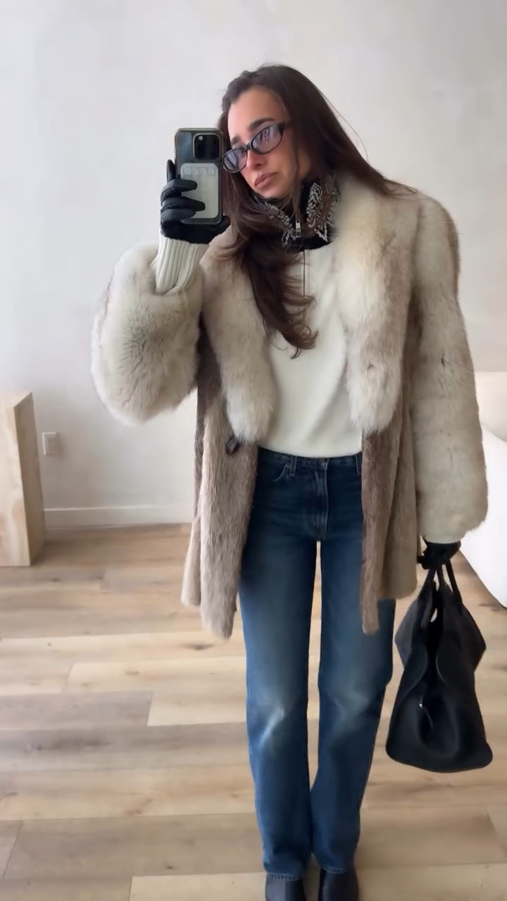 Outfit of the day! 🤍