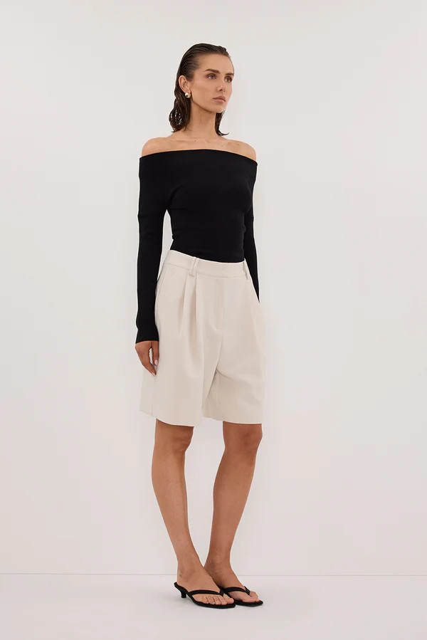 ASTRID BLACK LONG SLEEVE KNIT TOP | DISSH