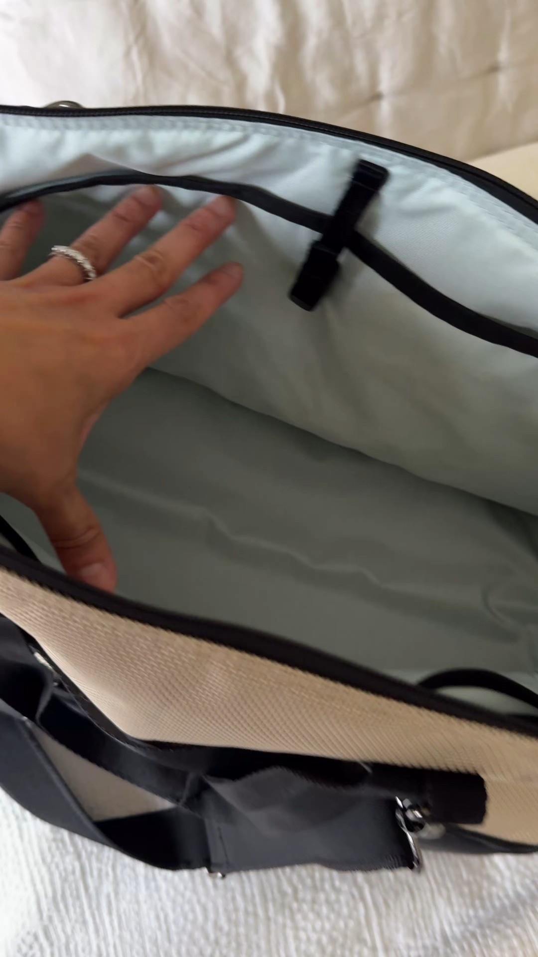 Travel bag. Travel tote. Code HOLIDAY30 for 30% off. #ad #sponsored
I love the stylish look and functional details. Sustainable brand, lightweight, water resistant, machine washable.


#LTKTravel #LTKGiftGuide #LTKOver40