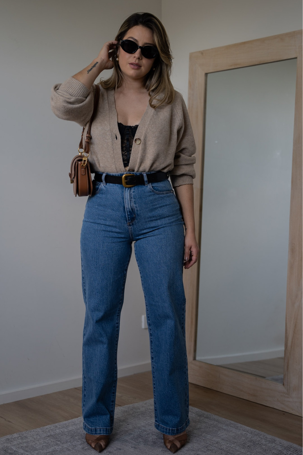 - Bag is Zara ref 6042/210
- Shows are Zara ref. 2801/110
- I am wearing a size 28 / 10 au in the jeans 
- I am wearing a size S in the cardigan