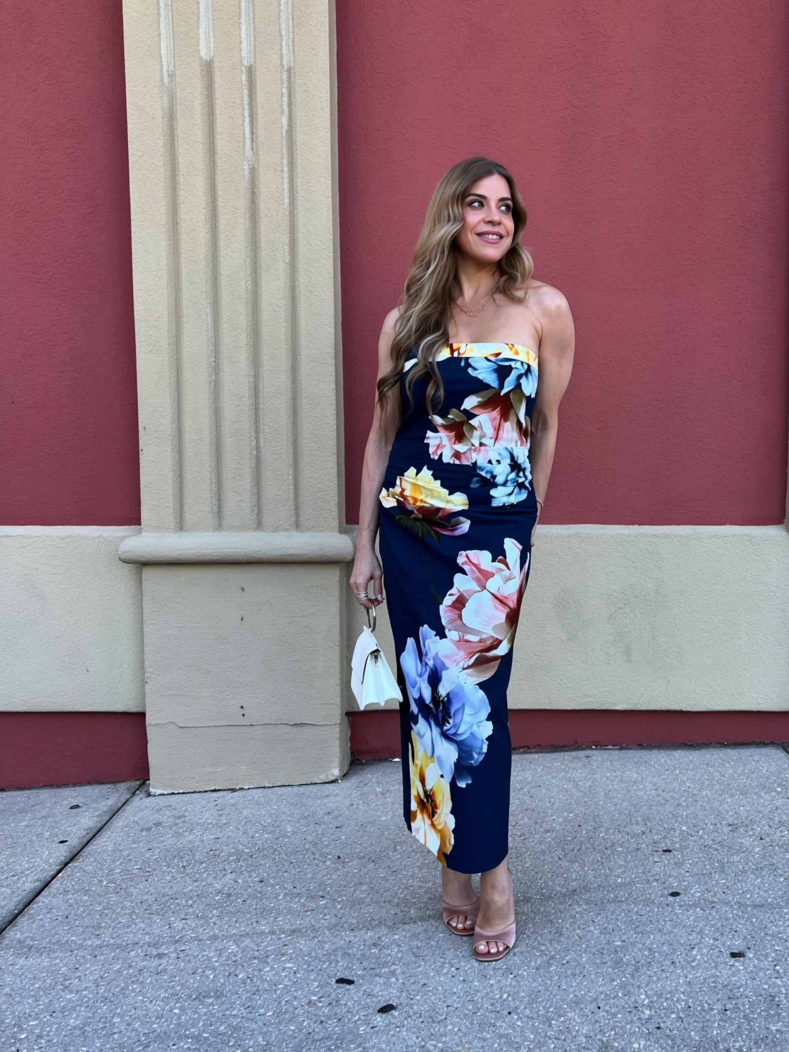 Garden party energy in maxi form. Navy meets oversized florals — the kind of print that is bold and elegant. Strapless, structured, and impossibly chic. Linked in bio. 🌸

#FloralDress #MaxiDress #SummerStyle #FloralFashion #OOTDInspo #DressOfTheDay #NavyDress #StraplessDress #FashionInfluencer #StyleInspo #SummerOutfit #WhatIWore #ShopMyStyle #FashionBlogger #FloralPrint #MiamiStyle #LTKStyleTip #LTKDress

#LTKMothersDay #LTKdayinmylife #LTKootd
