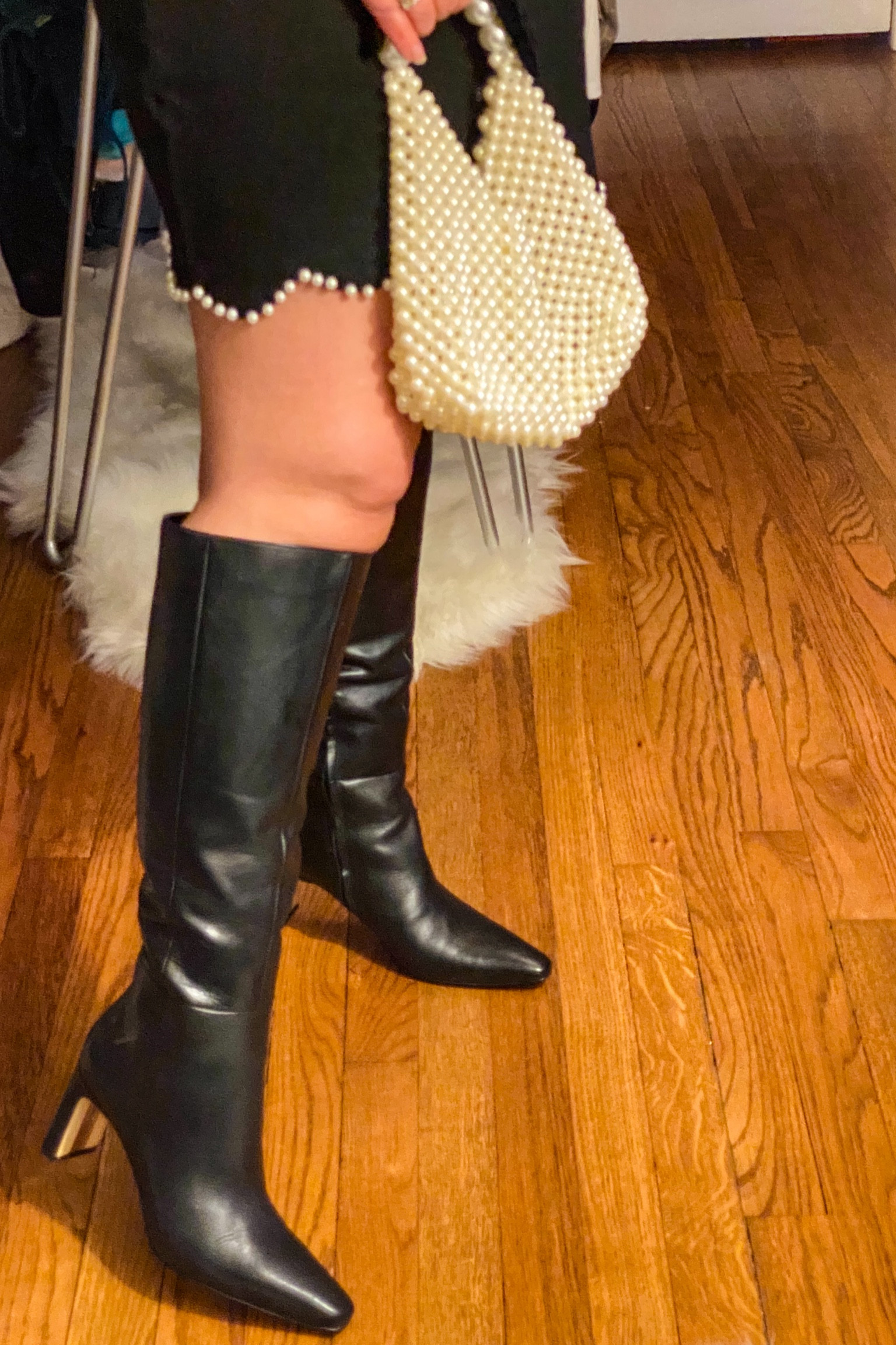 Black boots, leather boots, tall boots, under the knee boots, knee boots, Pearl handbag, wide calf boots, pointed toe boots, skirt boots, dress boots, nordstrom boots, Sam Edelman 

#LTKItBag #LTKSeasonal #LTKShoeCrush