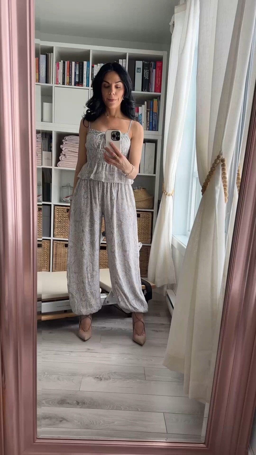 Le pantalon ballon, on aime ou pas? 

#LTKpetite #LTKsummer #LTKcanada