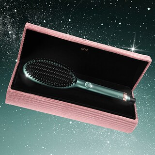 GHD GLIDE® HAIR STRAIGHTENER BRUSH IN ALLURING JADE | GHD (AU)