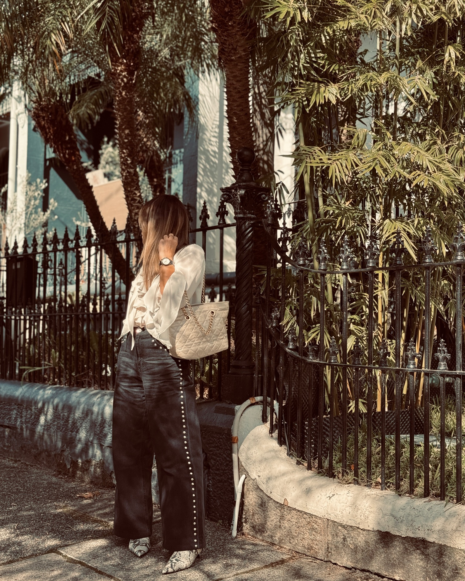 I’m a little bit boho 🖤🤍

#LTKaustralia #LTKwinter #LTKover50style