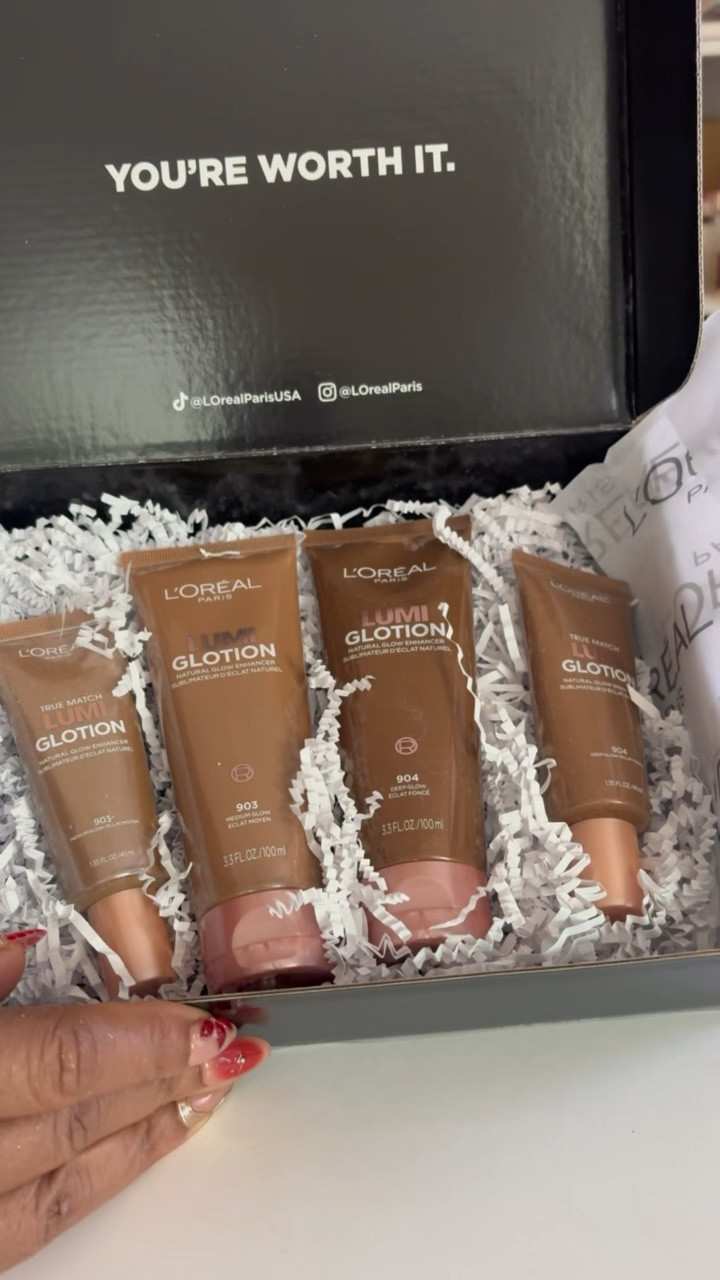 ✨This Lumi Glotion got my BODY looking like I just got back from vacation 😩✨ thank you L’Oréal for sending these over because the glow is crazyyy. No glitter, just smooth bronzy skin. She’s in the everyday bag now! 💫💛

#LTKHoliday #LTKBeauty #LTKFindsUnder100