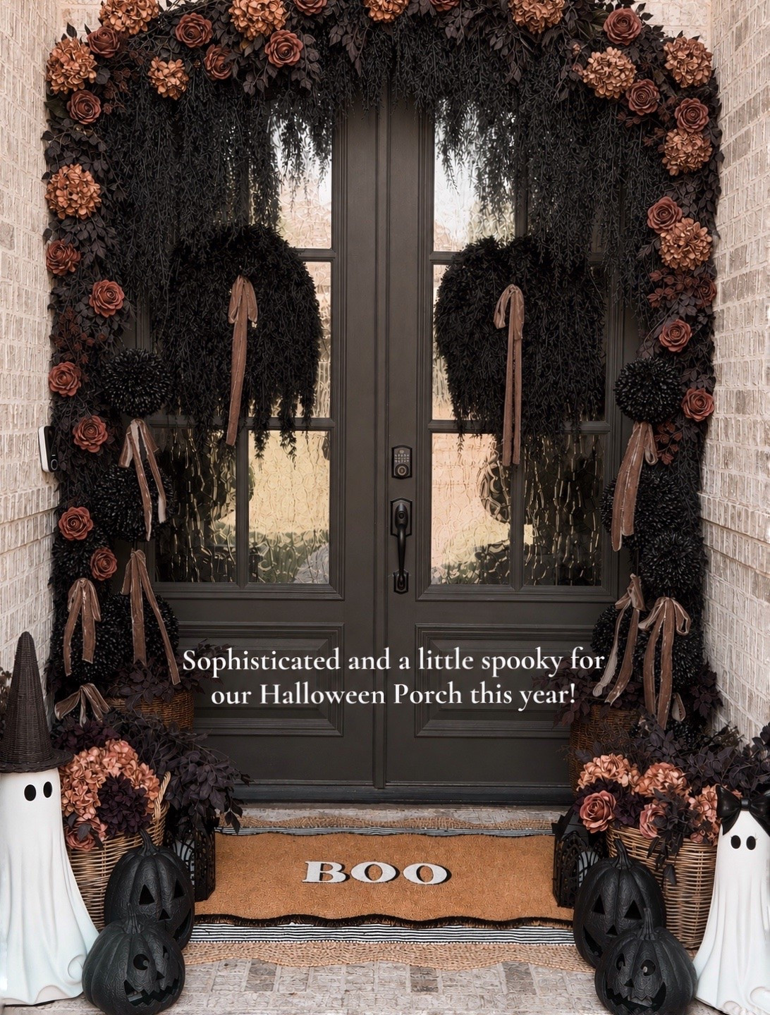 Halloween front porch

#LTKSeasonal #LTKHome