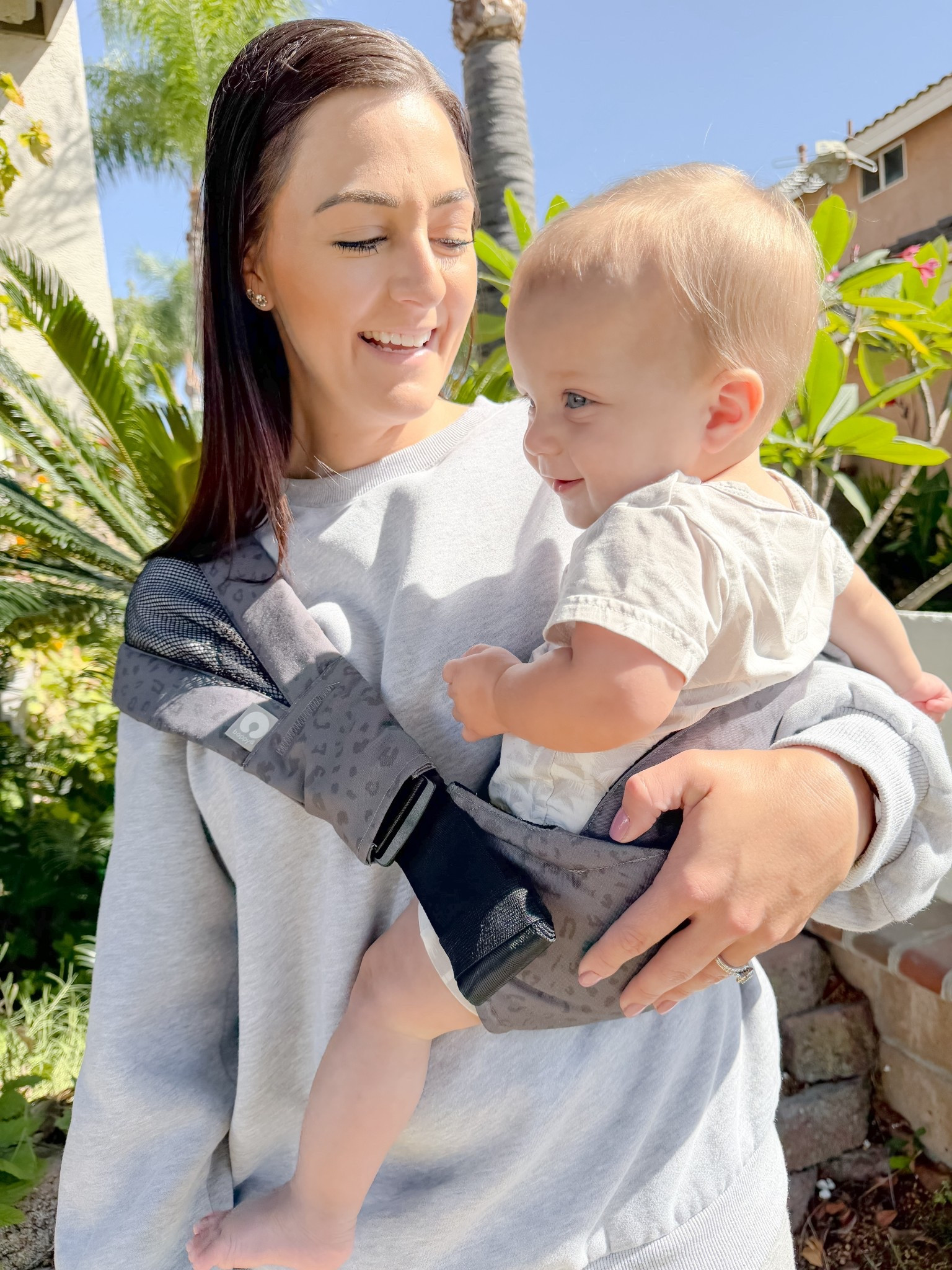 One of the best carriers for babies & toddlers!! A perfect gift choice for any Mom or Mom to be!



#LTKGiftGuide #LTKBaby #LTKmomlife