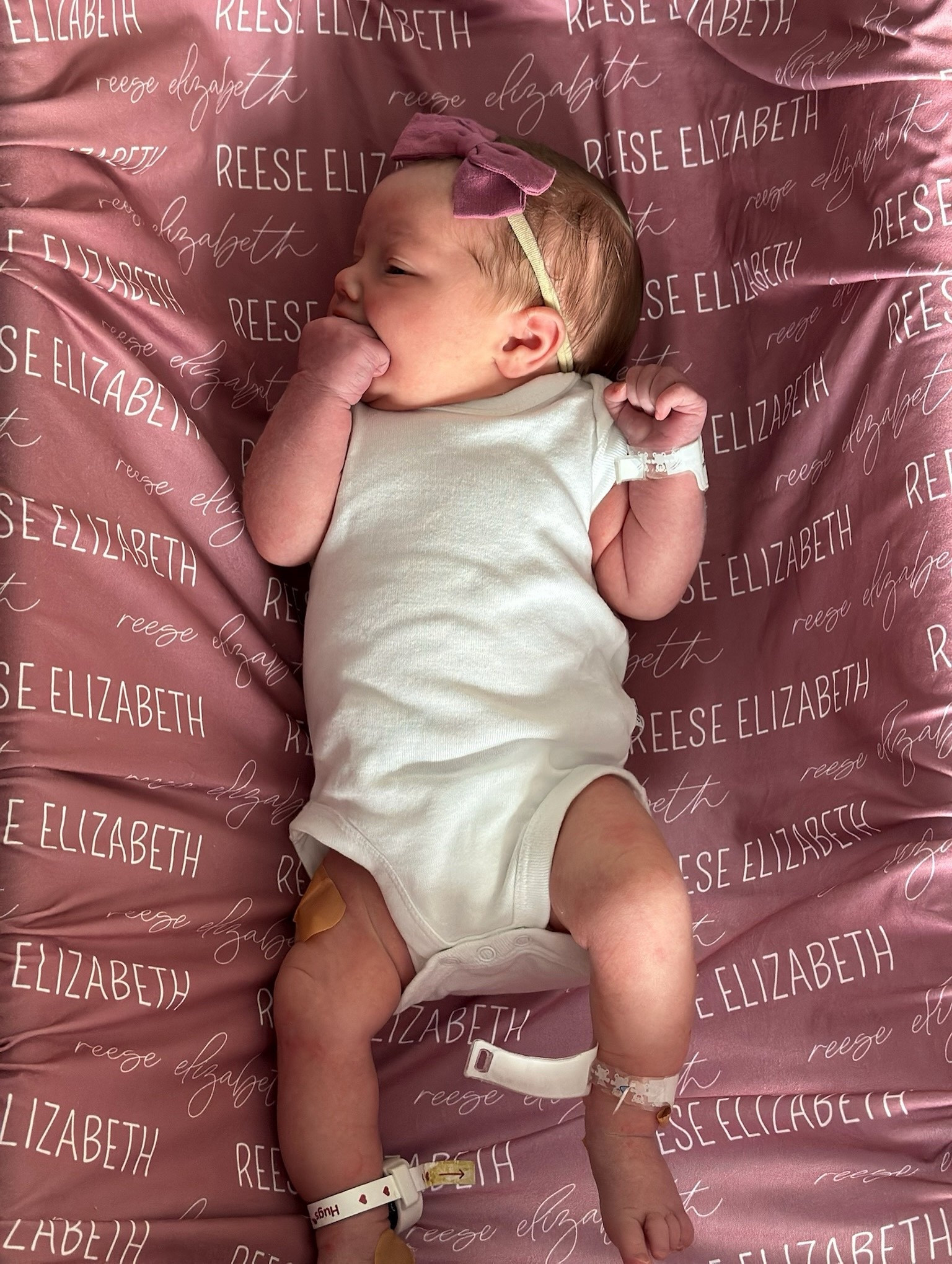 Newborn announcement | baby name | custom | postpartum 

#LTKBaby #LTKBump #LTKFamily