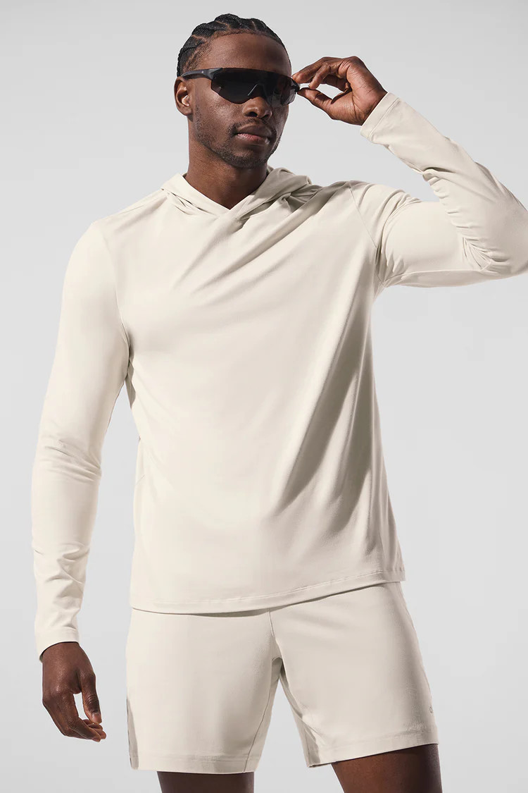 Conquer Reform Long Sleeve With Hood | Alo Yoga (US)