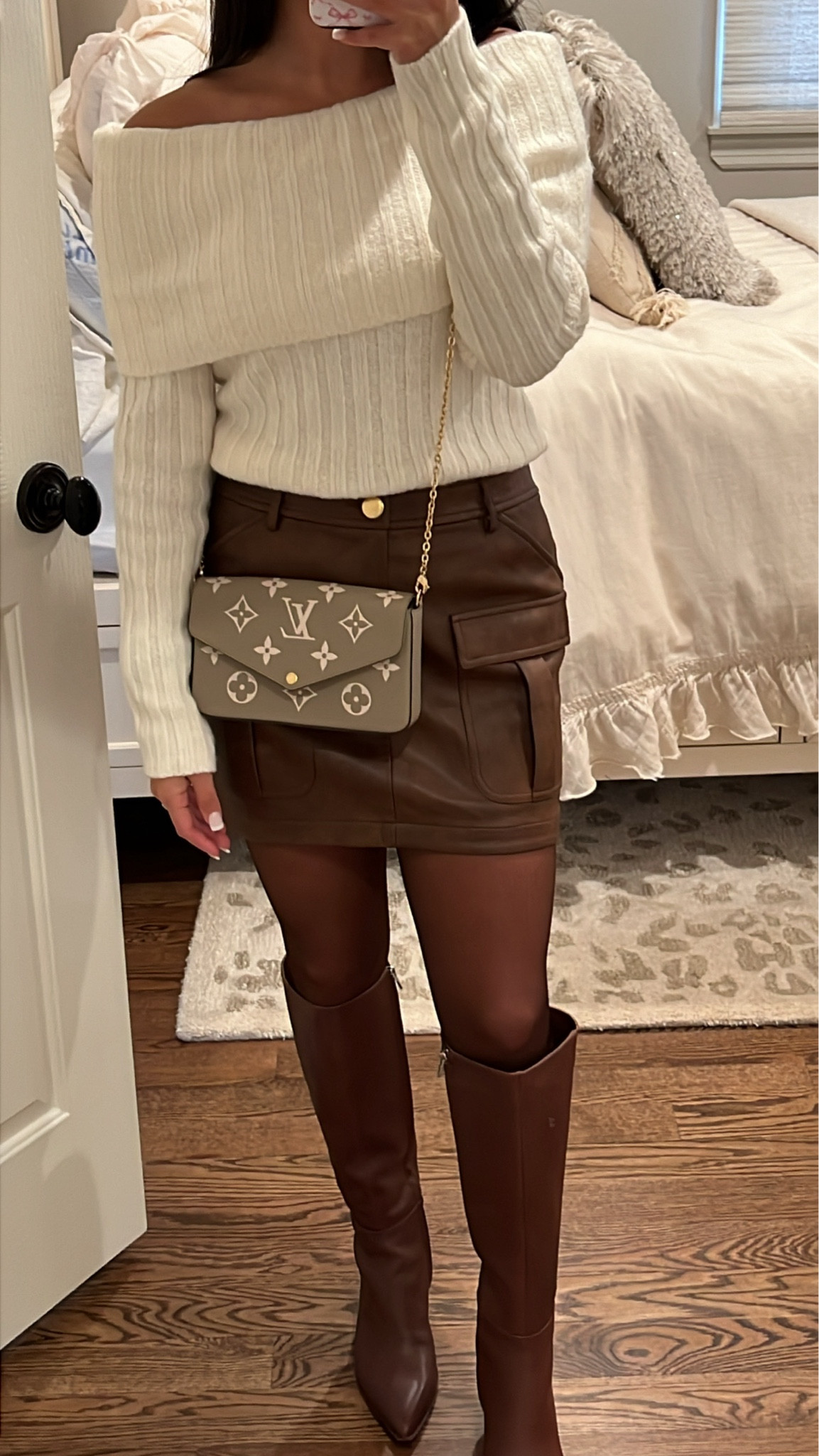 Winter outfit

#LTKstyletip #LTKSeasonal #LTKsalealert