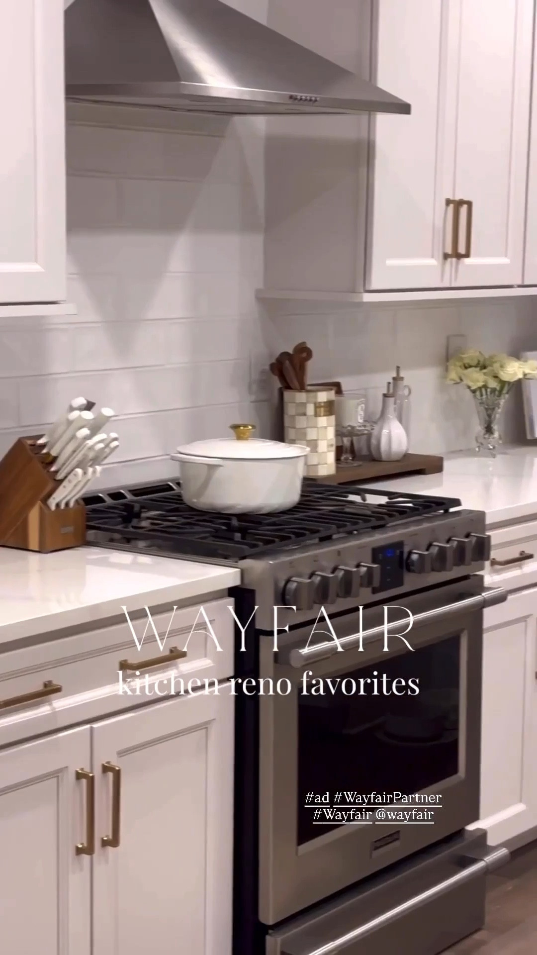 #ad The before & after says it all!! 🫶🏼 I refreshed my kitchen with the perfect finds from @wayfair 🤎🏠They have so many great pieces to renovate your space! You can shop everything I used below! #wayfairpartner #wayfair 