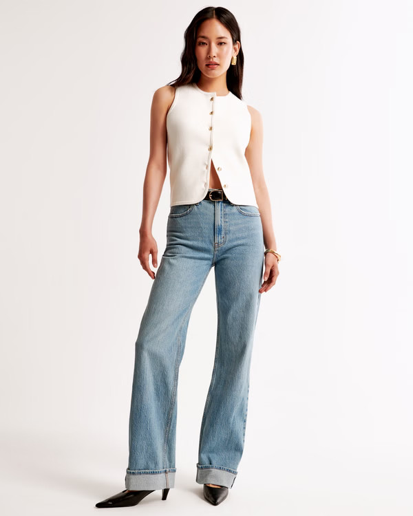Women's Ultra High Rise 90s Straight Jean | Women's Bottoms | Abercrombie.com | Abercrombie & Fitch (US)