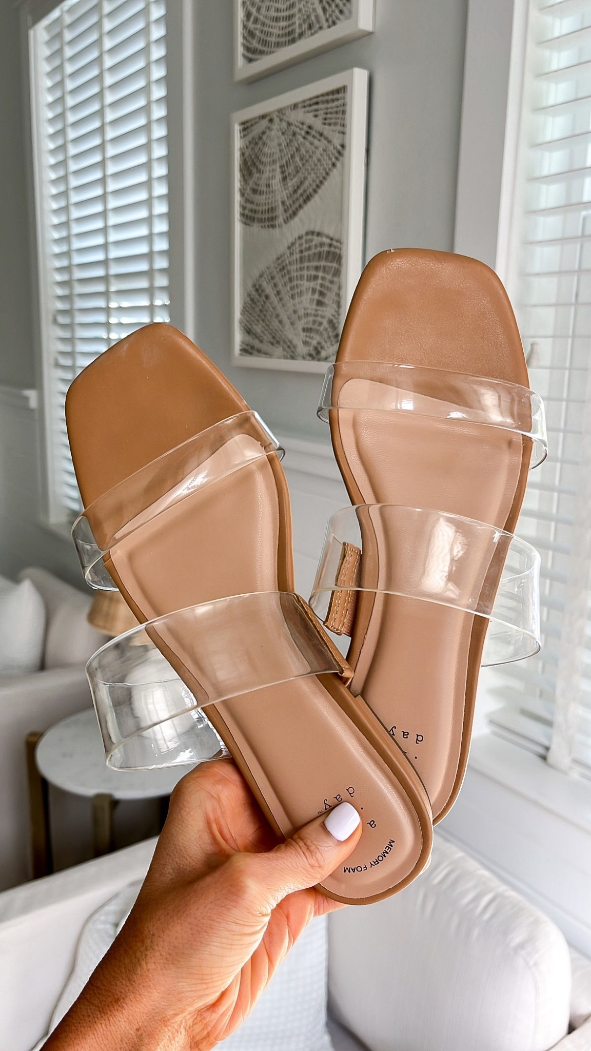 Super comfortable! Had memory foam, stay on feet. TTS. Neutral & truly goes with everything 

#LTKSeasonal #LTKootd #LTKSwim