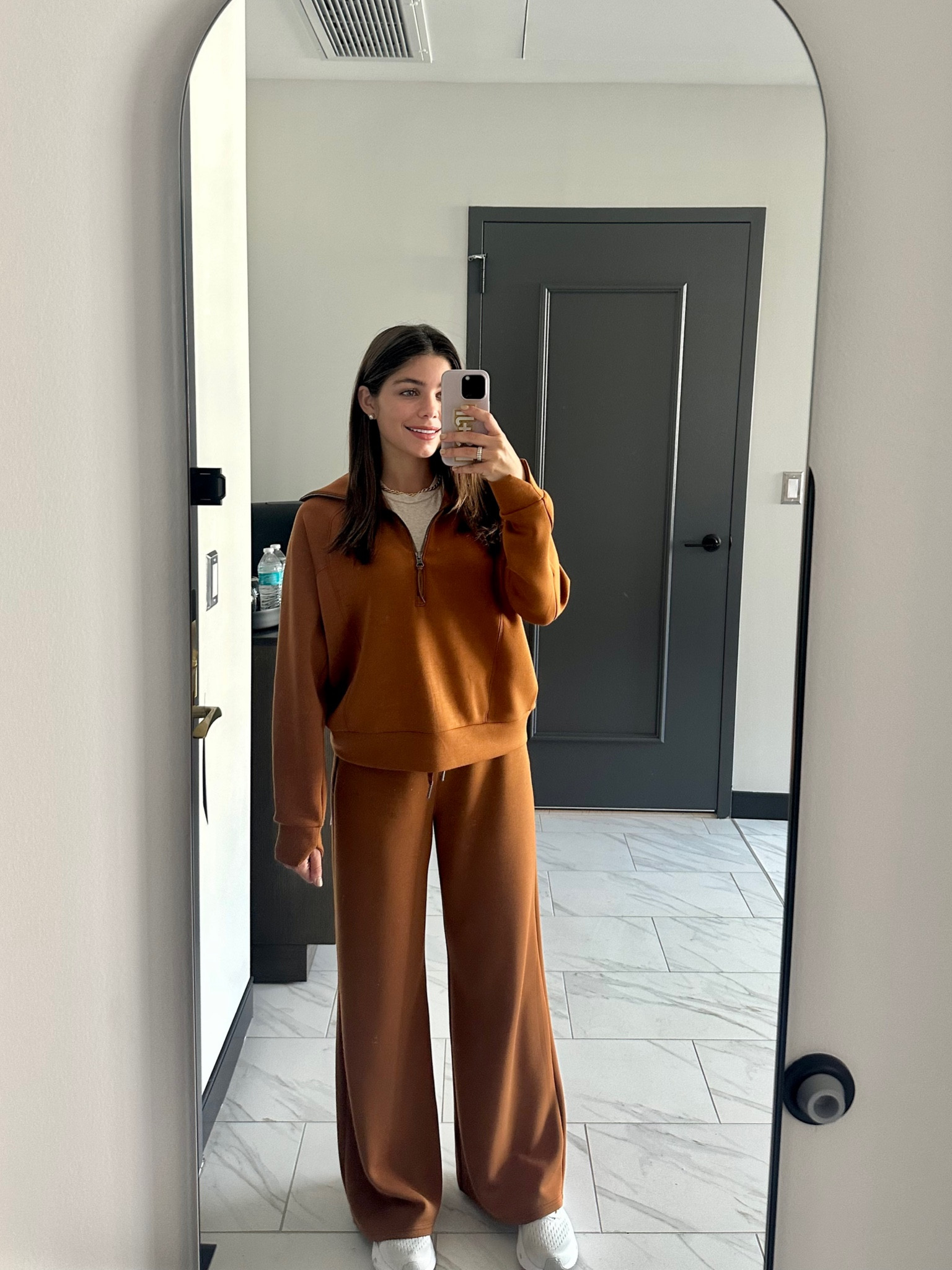 The BEST lounge set for fall! 

#LTKSeasonal #LTKstyletip #LTKfindsunder100