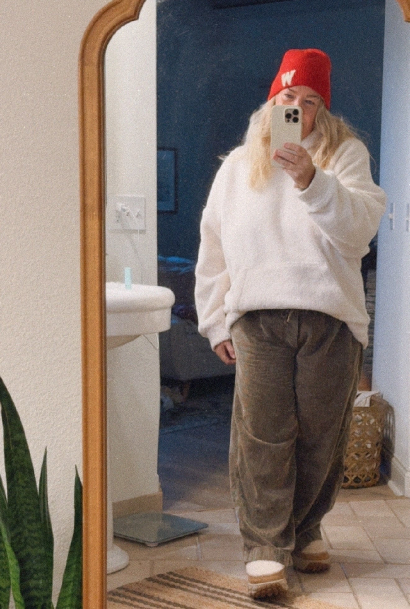 Chilly day in Wisconsin look!!!
#winteroutfit #cozyoutfit #americaneagle

#LTKMidsize #LTKootd #LTKSeasonal