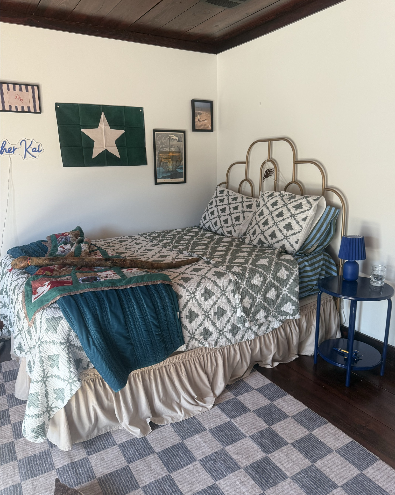 Boys bedroom Christmas quilt 💙