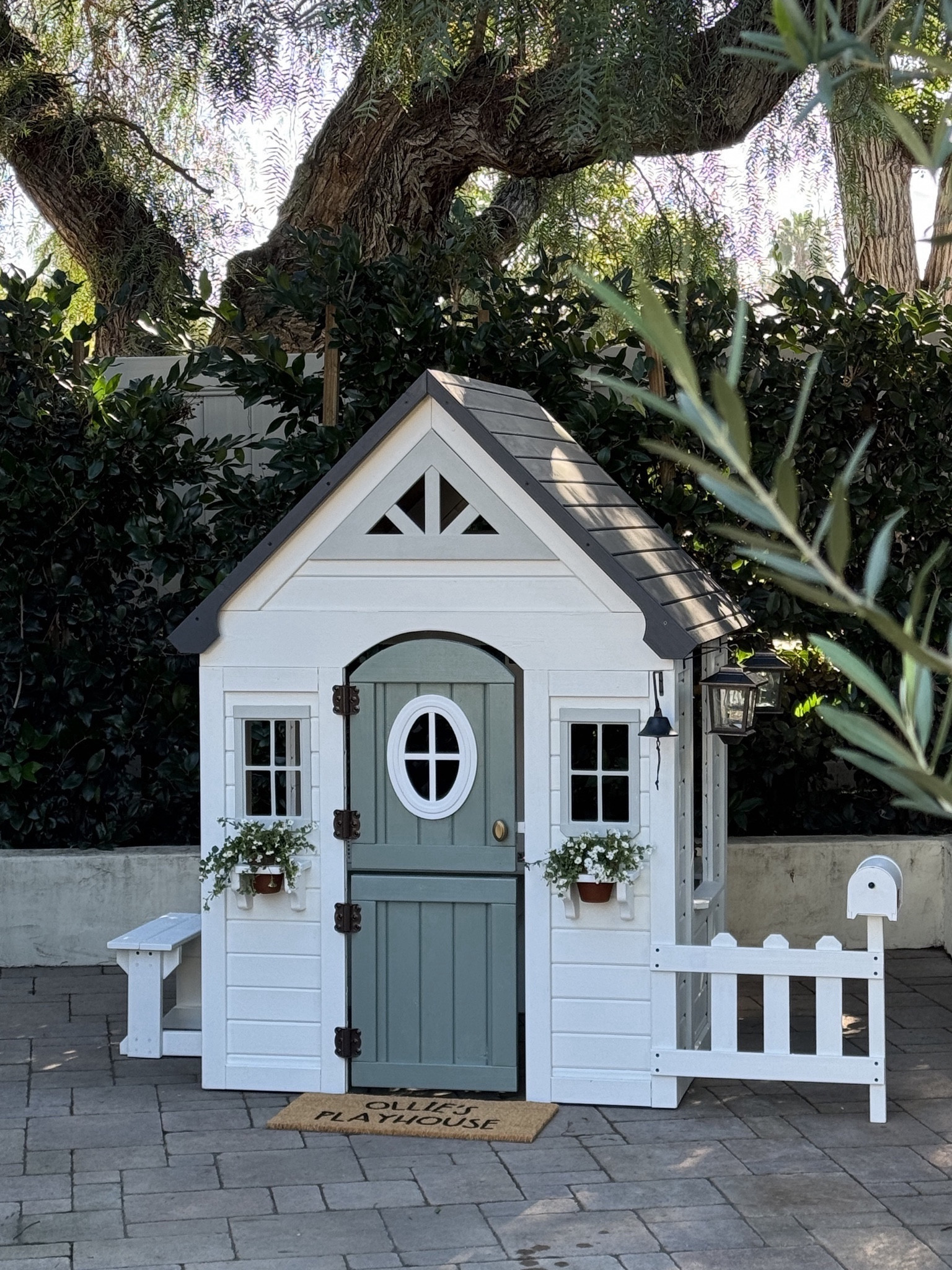 Oliver’s Aspen Playhouse details!

#playhouse