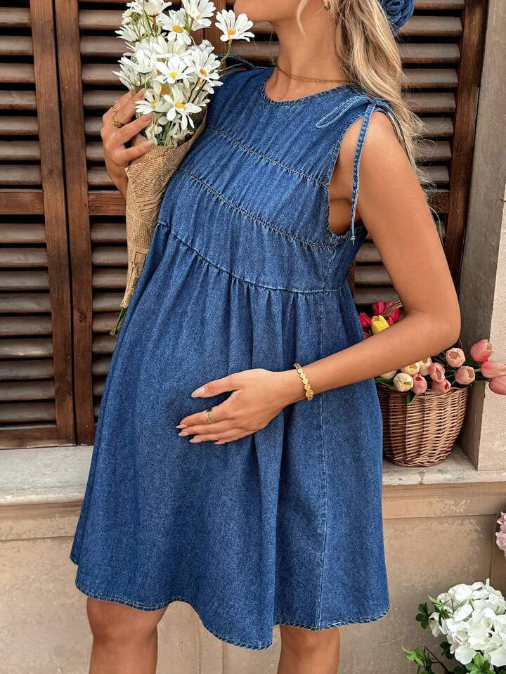 SHEIN Pregnant Women Pleated Blue Denim Sleeveless Casual Dress, Summer / Summer Outfits / Summer Clothes,Spring / Spring Outfits For Women,Beach Outfits For Woman / Beach,Brunch Outfits For Women, Spring Break / Spring Break Outfits, Concert Outfit Women / Rave Outfits Festival / Country Concert Outfit / Ibiza Outfits / Nashville Outfits,Spring Outfits For Women / Spring,Summer Outfits For Women / Summer / Summer Clothes / Cute Summer Tops,Easter Dress / Easter / Easter Outfit Women,Concert Outfit Women / Rave Outfits / Rave Outfits Festival / Country Concert Outfit / Nashville Outfits / Ibiza Outfits,Western Wear Women / Western / Western Clothes For Women,Cowgirl Outfits For Women / Rodeo Outfits For Women / Cowgirl Outfit,Beach Outfits For Woman / Beach, Brunch Outfits For Women | SHEIN