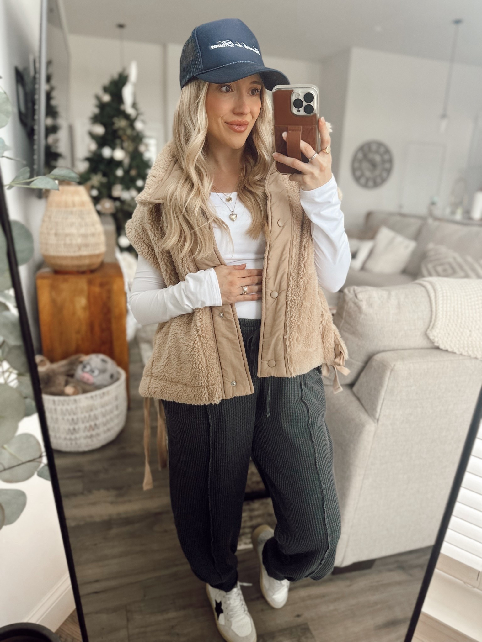 These pink blush sweats are so insanely comfortable with the bump - size small! Comes in 5 colors! So many compliments on them yesterday! 

#LTKPetite #LTKBump #LTKBaby