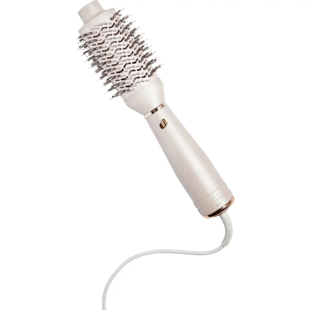 T3 Airebrush Blow Dry Brush in Satin Blush at Nordstrom | Nordstrom