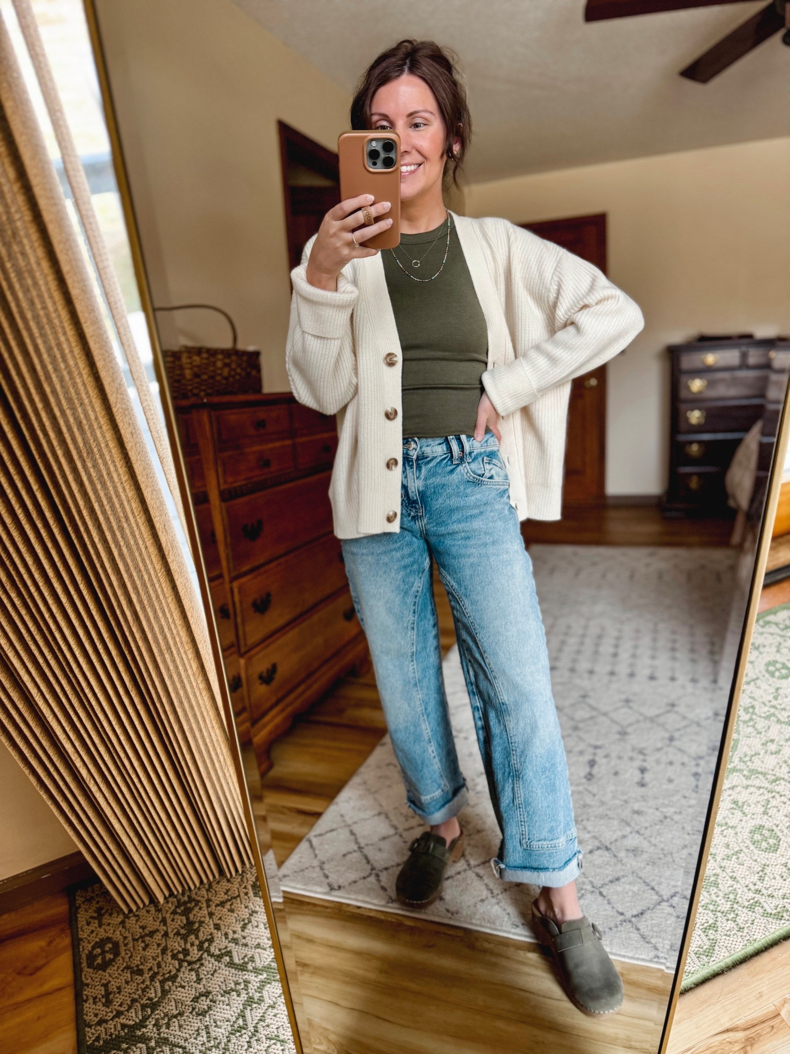 Wearing size xs in my cashmere cardigan (ivory color. Also linked some more affordable ones too!) and size small in my tank. 
My jeans are size 24 short in mantra wash. 
My clogs are a few years old so I linked similar 

#LTKSeasonal #LTKPetite #LTKStyleTip