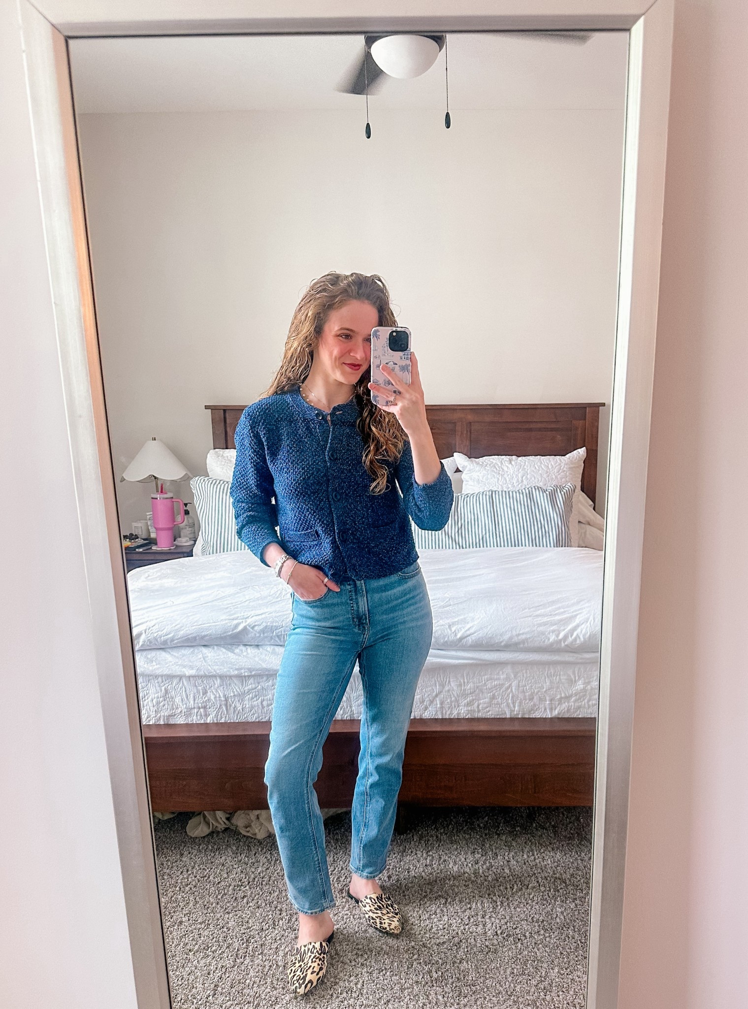 Casual office OOTD!  💻