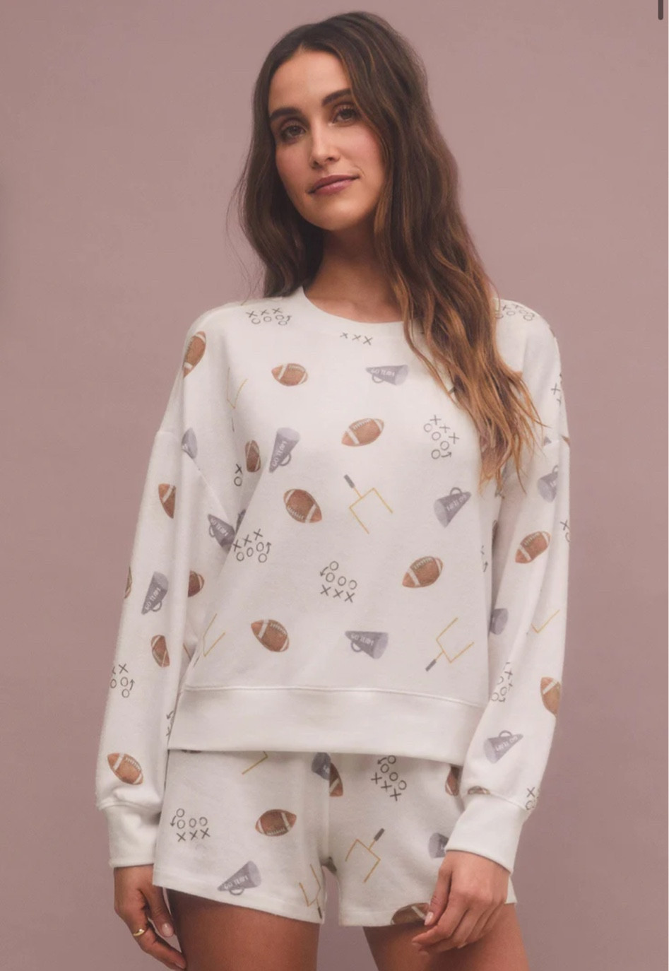 Football outfit, game day outfit, sunday football, college football, friday night lights, lounge outfit

#LTKstyletip #LTKSeasonal