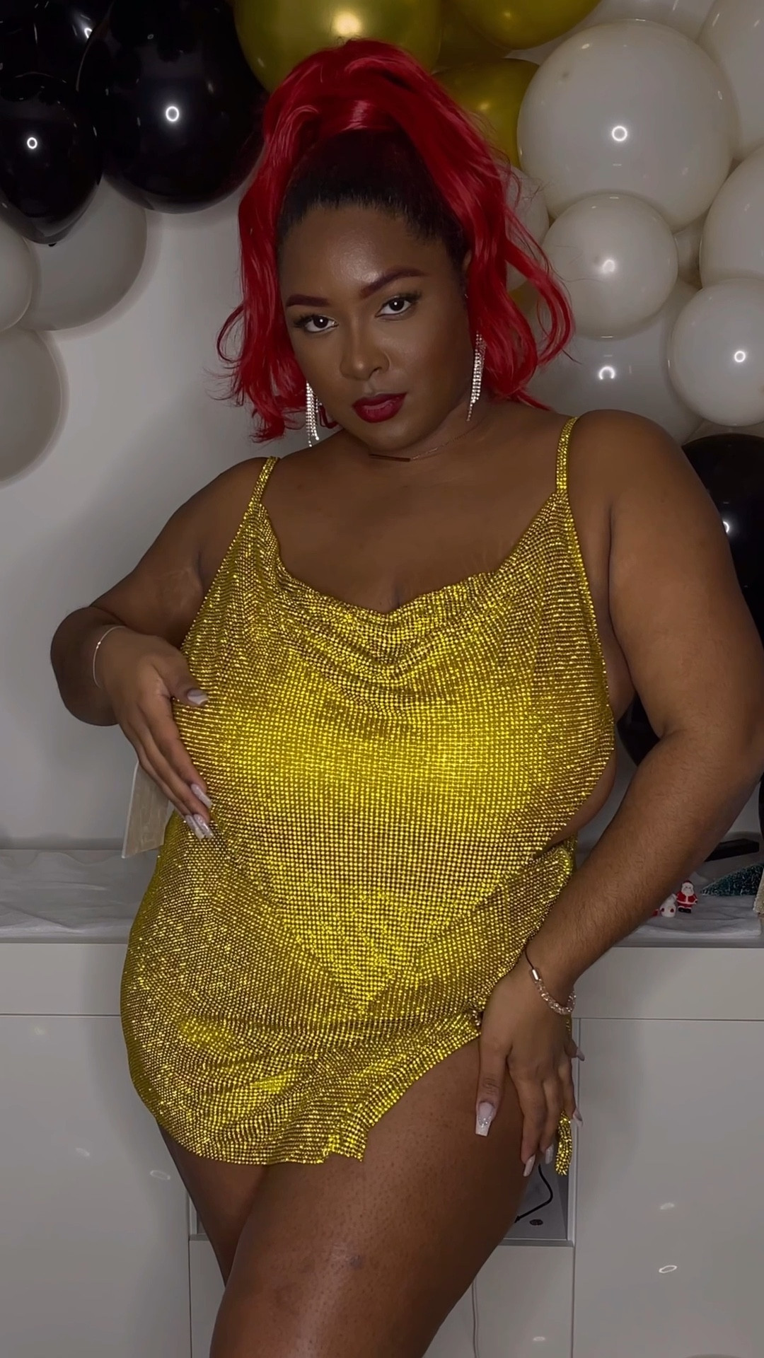 The perfect gold glitter birthday outfit 🌟

Glitter, gold glitter, glitter outfit, glitter dress, glitter co ord set, shimmery, gold outfit, sparkly dress, sparkly outfit, Christmas outfit, new years dress

#LTKcurves #LTKunder50