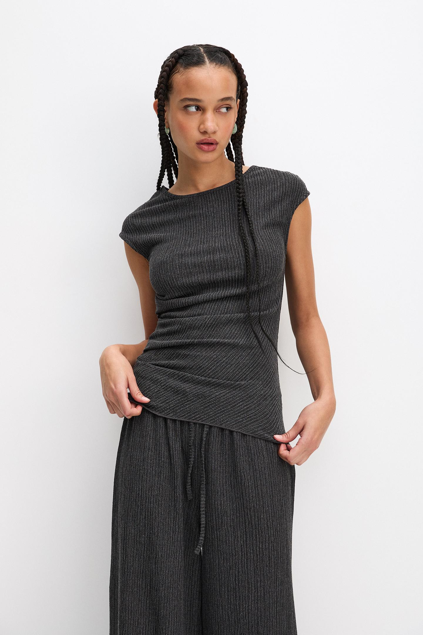 Rustic gathered top | PULL and BEAR UK