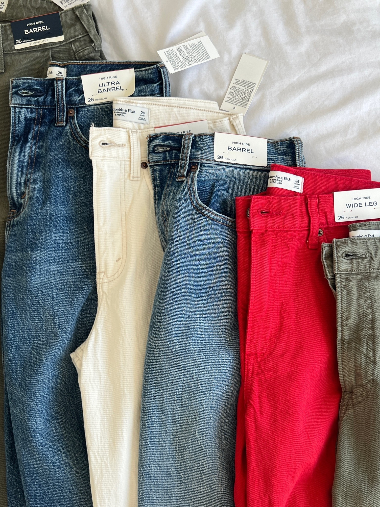 trying Abercrombie jeans for the first time! here’s my order 💙

#LTKFashionMonth #LTKuk #LTKstyletip