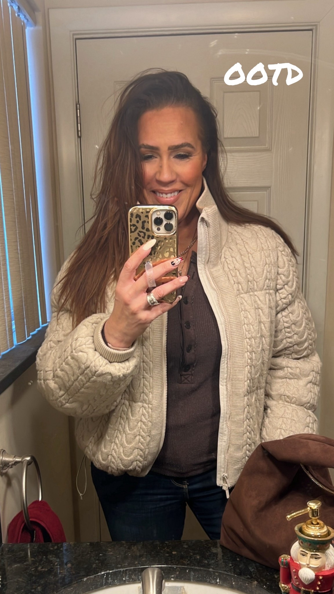 I love the quilting on this puffer jacket. The color is ‘gray’ but it’s more a cream color. Perfect Winter white on my opinion! Target Find, Aerie, American Eagle #LaidbackLuxeLife

Jacket: M
Top: M (color way is ‘Deep Earth’)
Jeans: 8 Long

Hey Beautiful! Feel free to comment on this post if you have any questions! 🫶🏽

Follow me for more fashion finds, beauty faves, lifestyle, home decor, sales and more! So glad you’re here!! XO, Karma

#LTKdayinmylife #LTKmomlife #LTKootd