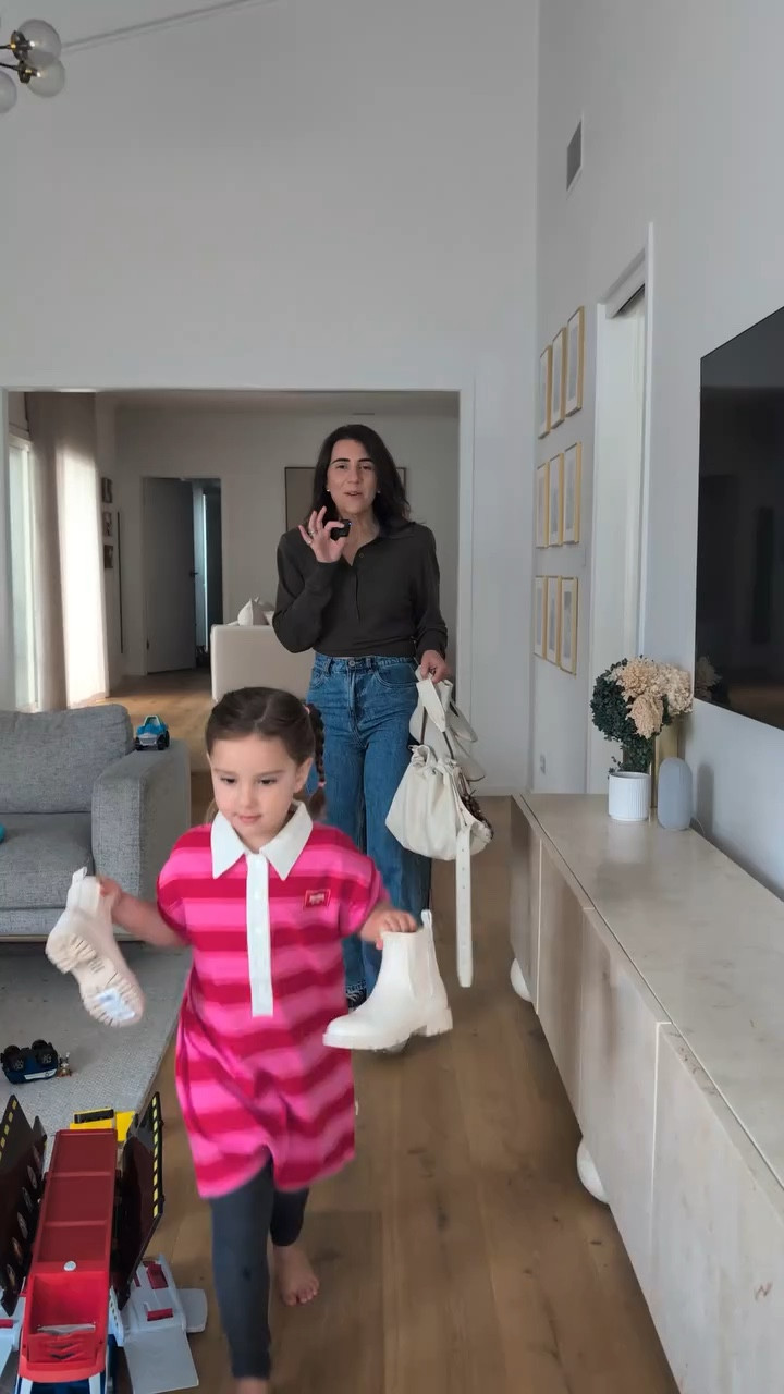 A common mistake when it comes to barrels - kids party edition.

Comment SHOP and I'll share 10 of my current fave finds when it comes to comfortable, elevated shoes that aren't a sneaker!

Sim x