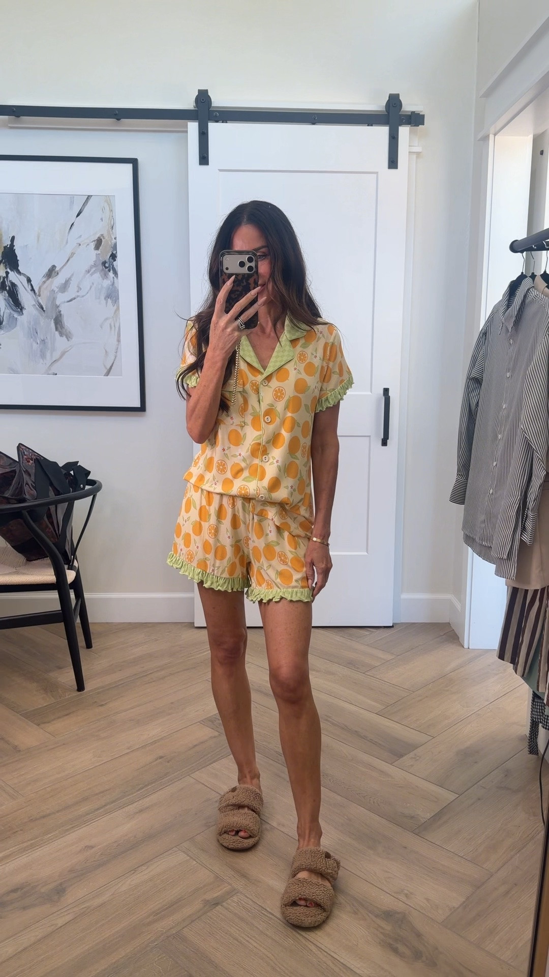 🍊🍊A summer trip to Sorrento has me constantly thinking all about fruits and lemons! These pajamas are so fun and love the fabric…sz down sz xs🍊🍊

#LTKootd #LTKSeasonal #LTKselfcare
