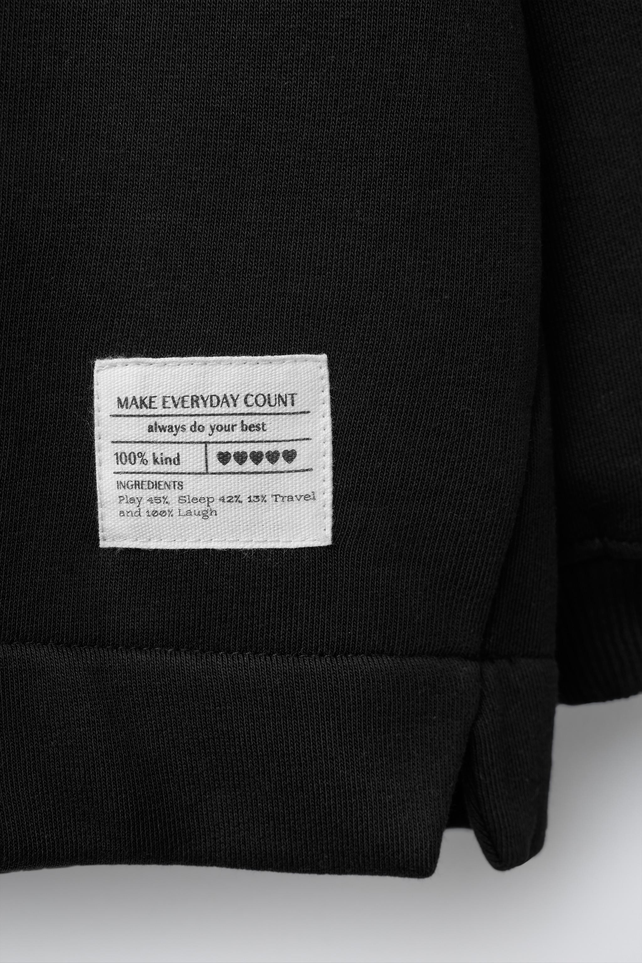 PLAIN SWEATSHIRT WITH LABEL | Zara US