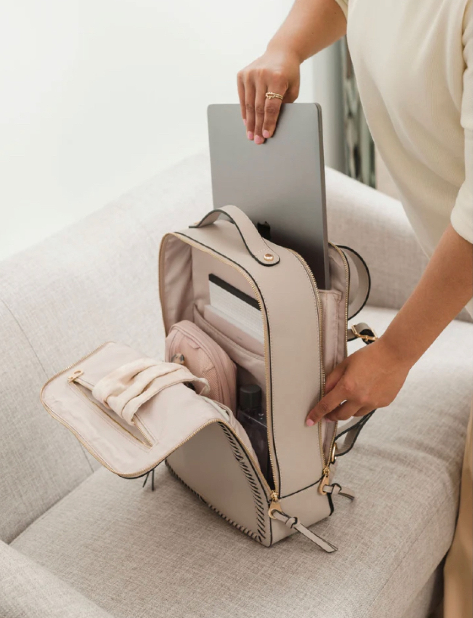 Travel in Style 🗺



#LTKitbag #LTKtravel #LTKstyletip