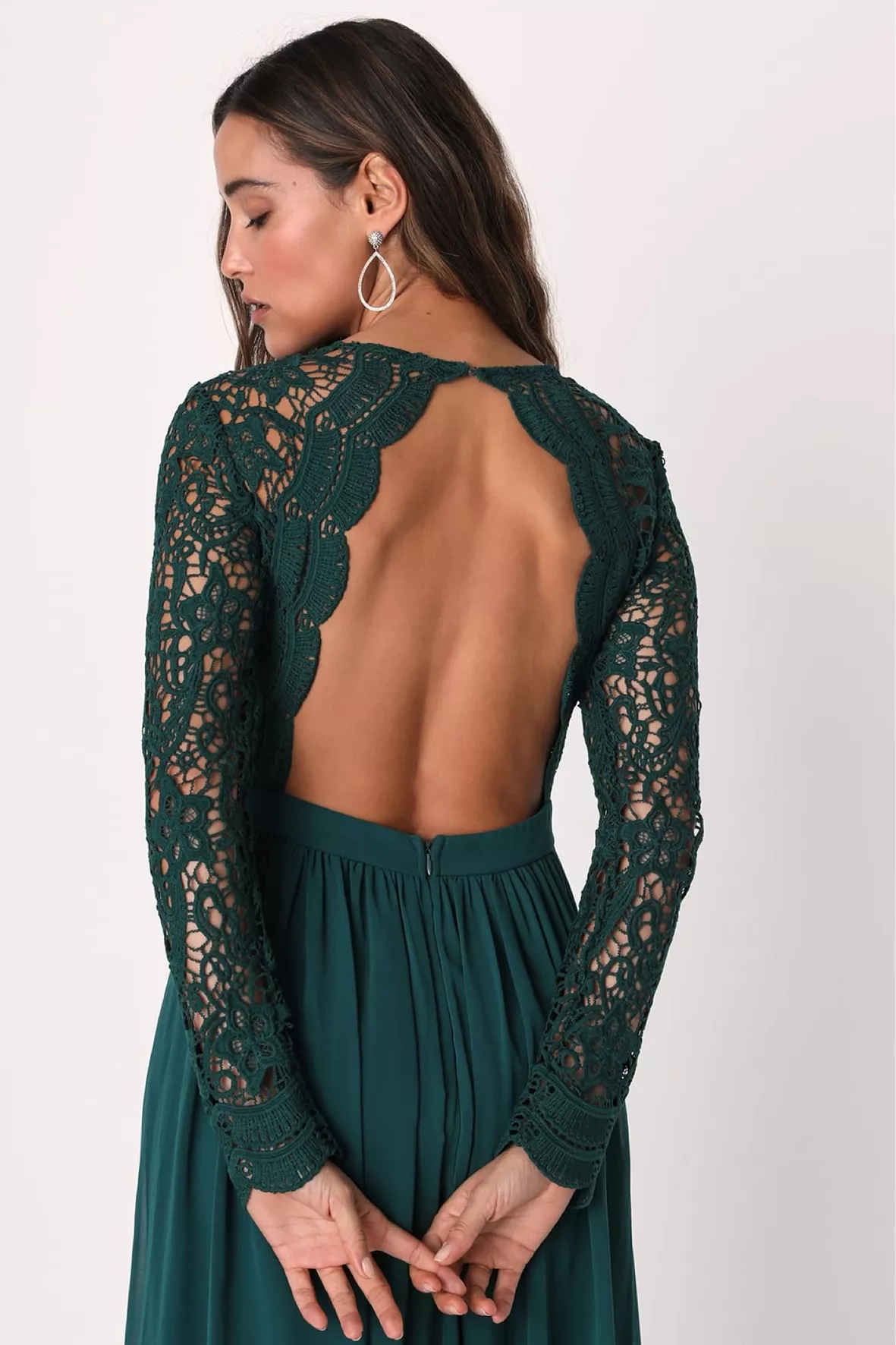 forest green wedding guest dress Deep Chiffon Maxi Elegant V-Neck Empire Gown Showcasing an alluring off EVERPRETTY Plus Size Sequin Mesh