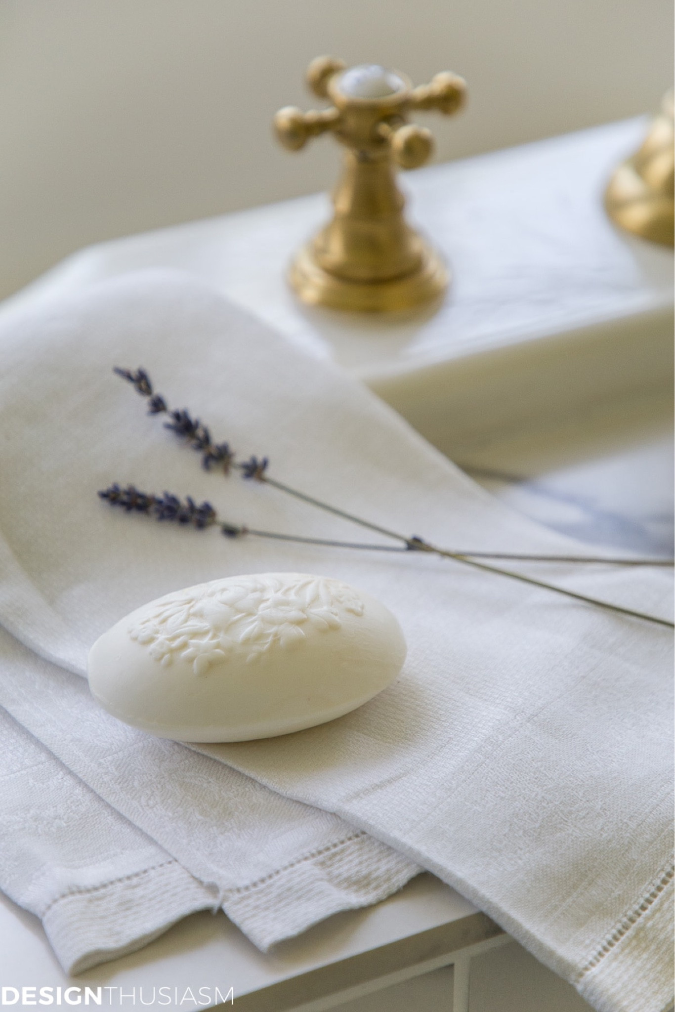 If you love French Country home decor, this shopping guide of French inspired hostess gifts and ‘gifts for her’ will be right up your alley! 

#LTKfamily #LTKHoliday #LTKbeauty