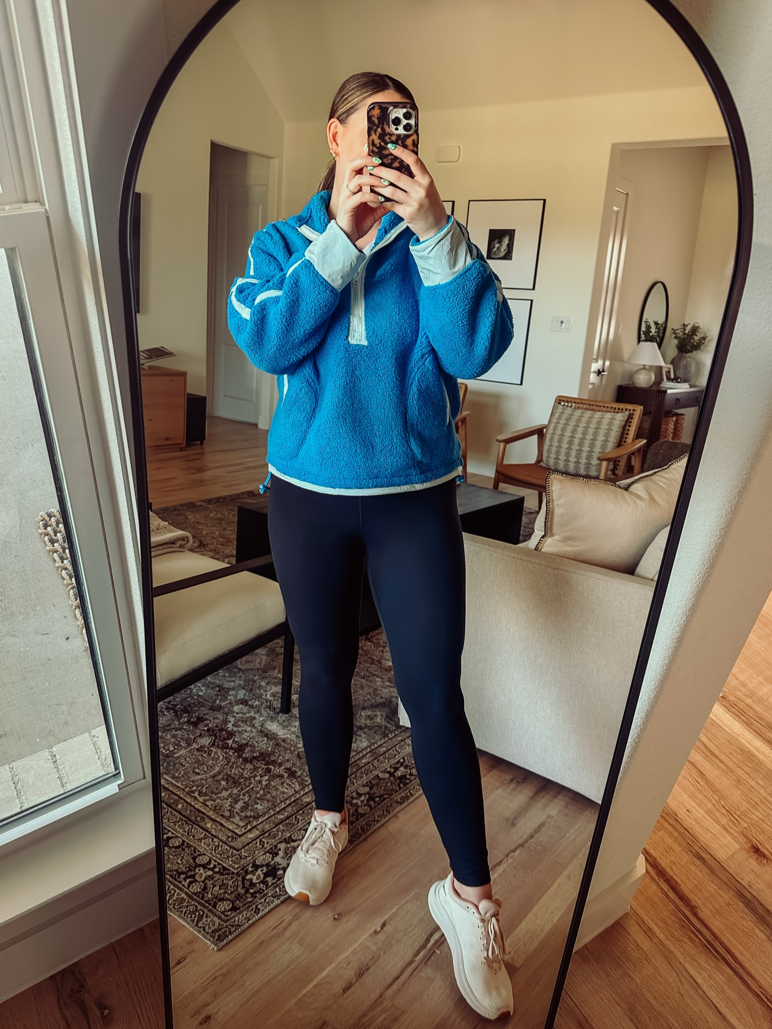 Gym ootd. I’m LOVING these CRZ Yoga leggings. Such a good dupe for the Lulu Align leggings. I’m wearing the 28” leggings, I’m 5’9 for reference. I’m also linking the 25” leggings if you need less length! 

#LTKMidsize #LTKFitness #LTKActive