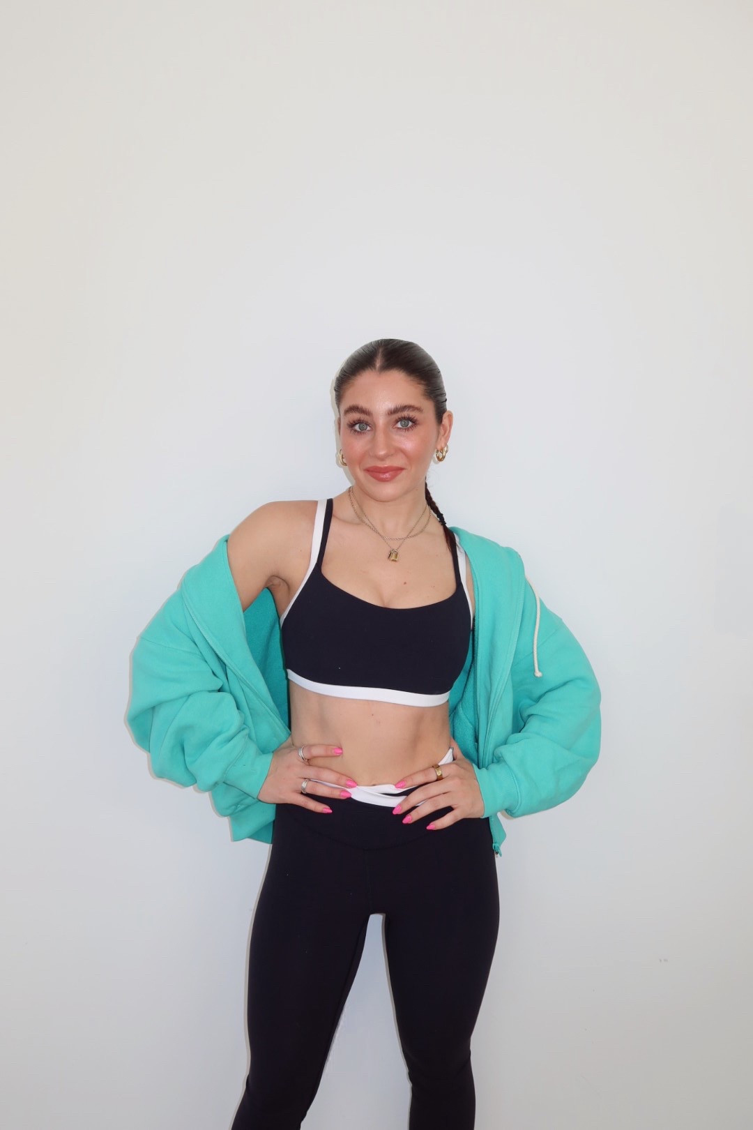 my fav workout set rn under $50!!!! + have been wearing this jacket so much 

#LTKStyleTip #LTKActive #LTKU