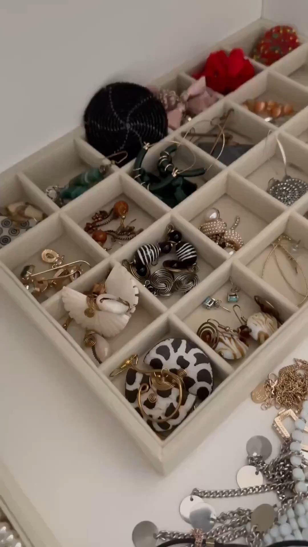 Secretsofyve: Jewelry organizers. Functional home decor. Wedding gift. Bridesmaids gifts. 
#Secretsofyve #ltkgiftguide
Always humbled & thankful to have you here.. @crate&barrel @westelm @target @amazon @wolf&badger
CEO: PATESI Global & PATESIfoundation.org
 @secretsofyve : where beautiful meets practical, comfy meets style, affordable meets glam with a splash of splurge every now and then. I do LOVE a good sale and combining codes! #ltkstyletip #ltksalealert #ltkfamily #ltku #ltkfindsunder100 #ltkholiday #ltkmens #ltkkids #ltkfindsunder50 #ltkvlog secretsofyve

#LTKSeasonal #LTKWedding #LTKHome