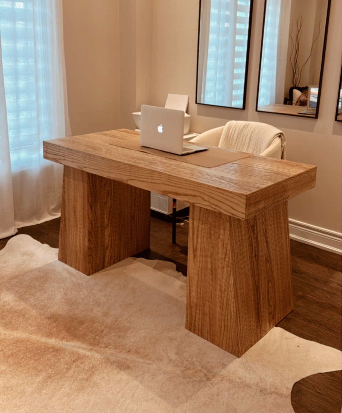 Office finds
Office decor
Neutral home 
Cb2

#LTKstyletip #LTKhome #LTKHolidaySale