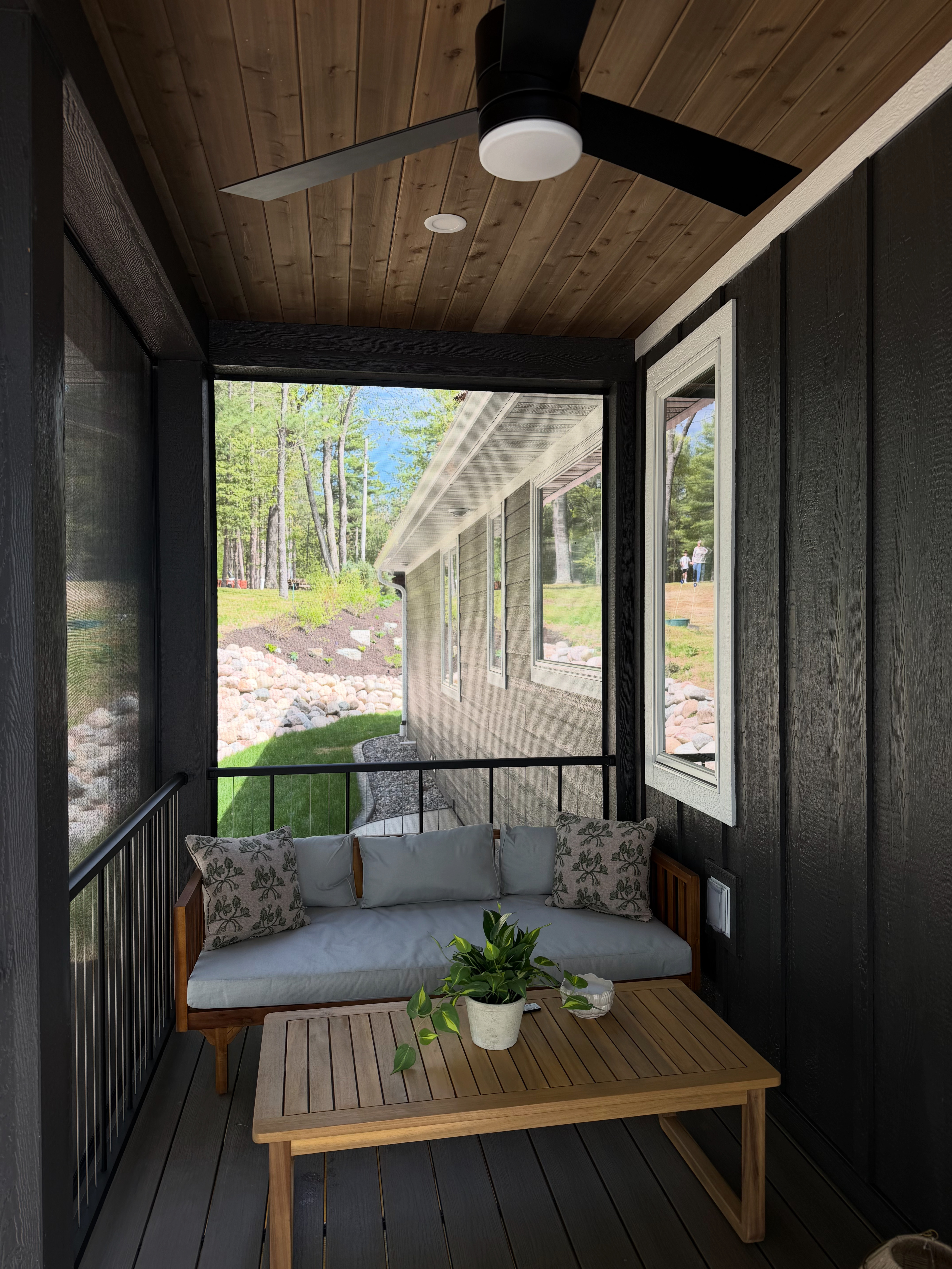 #ad check out my LTK to shop all things @wayfair to make your outdoor space pop! I've linked my favorite products on my LTK #wishyouwerehere #outdoor #Wayfair #WayfairPartner @shop.LTK #liketkit