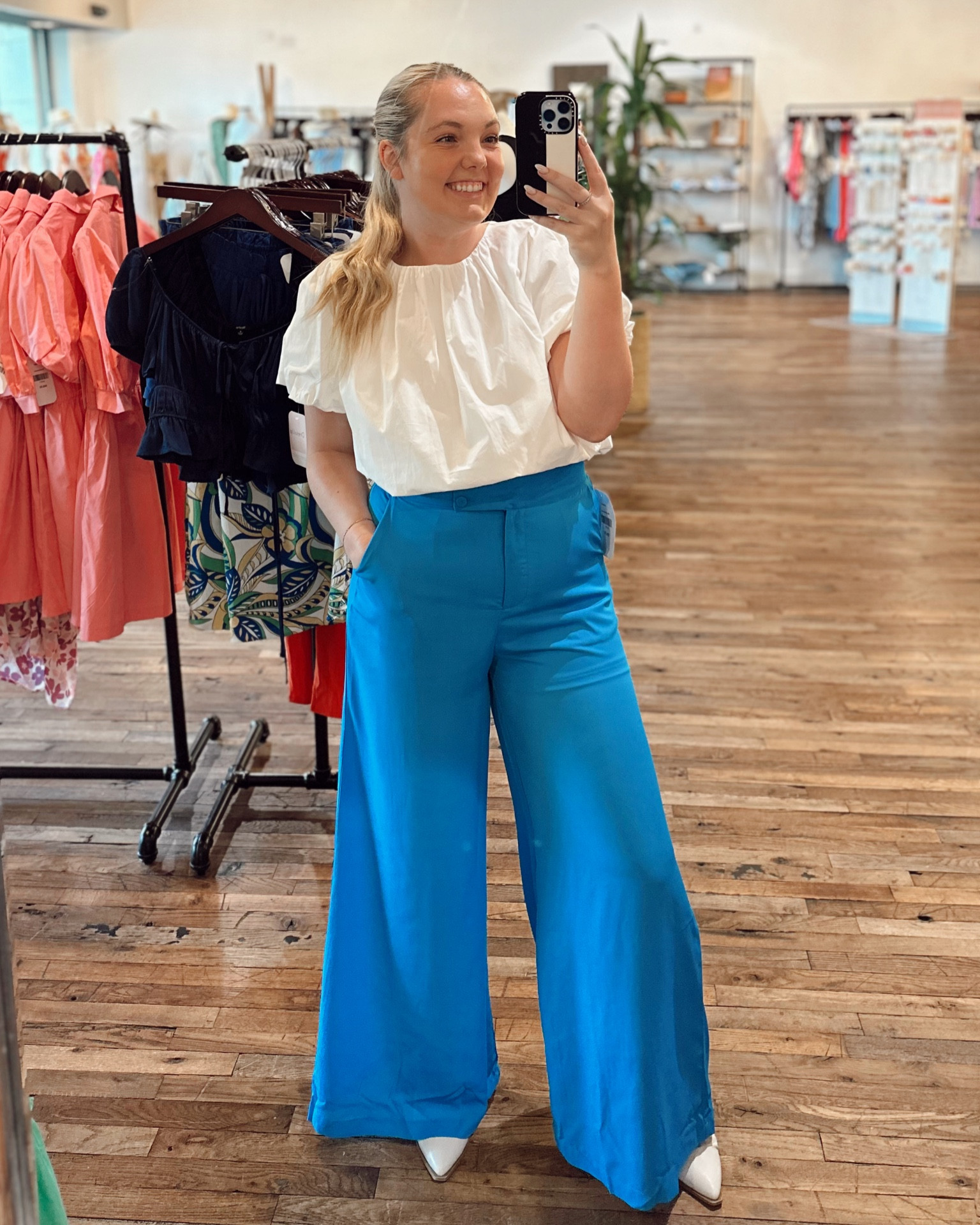 Flowy colorful trousers, blue trousers

#LTKFind #LTKSeasonal #LTKstyletip