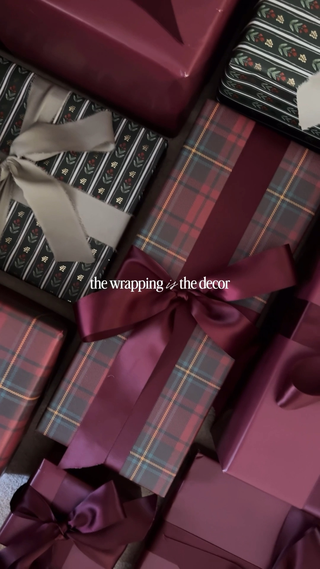 my favourite holiday wrapping combo yet ✨