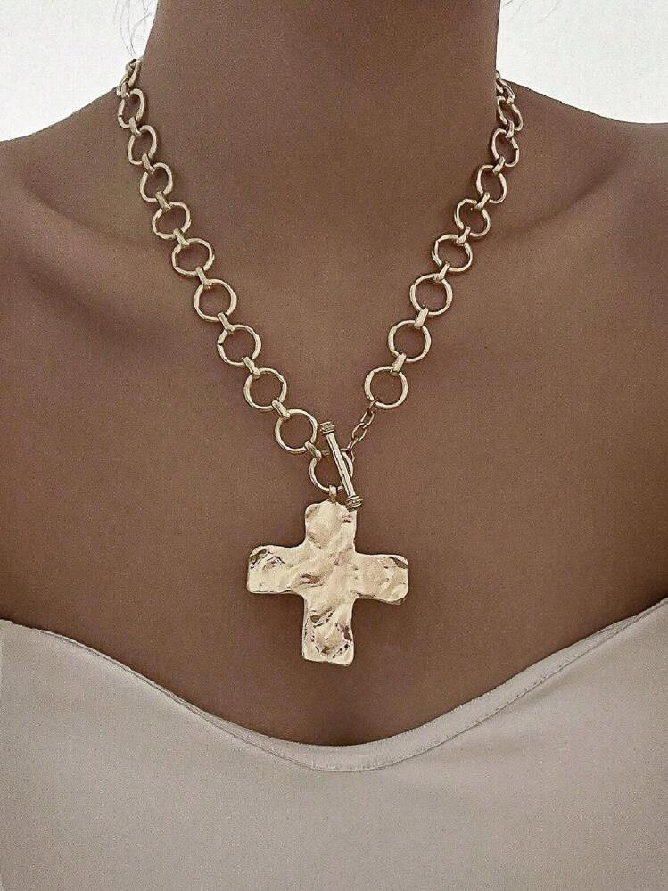 1pc Trendy Hammered Bold Cross Necklace Thick Chain Set For Women, Chunky Golden Statement Pendan... | SHEIN