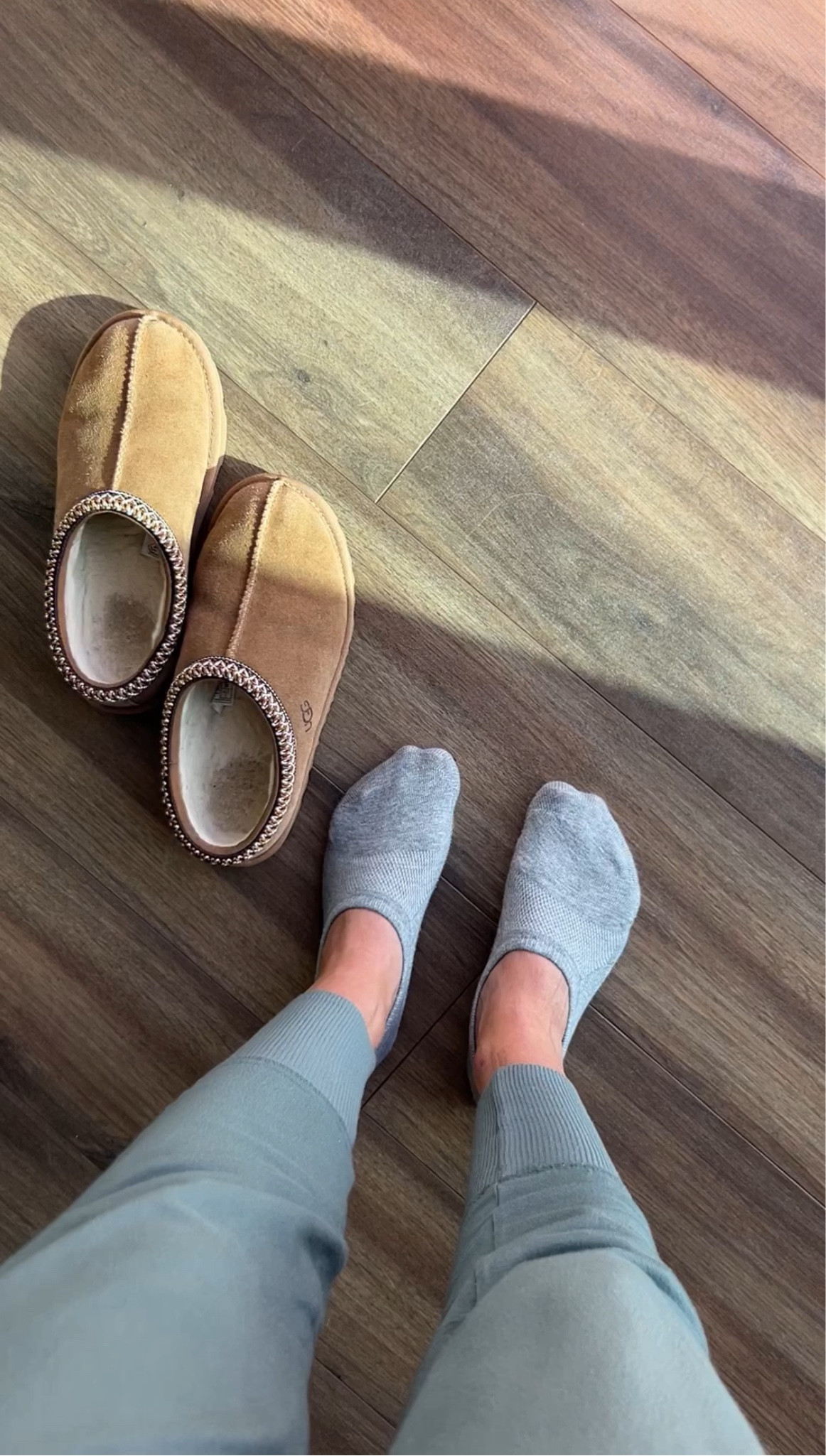 My favorite no-show socks have a coupon code right now! They stay in place and cover more of my foot than my old ones 🙌🏻

#amazon
@amazon
#liketkit
@liketk.it

#LTKMostLoved #LTKSaleAlert #LTKFindsUnder50