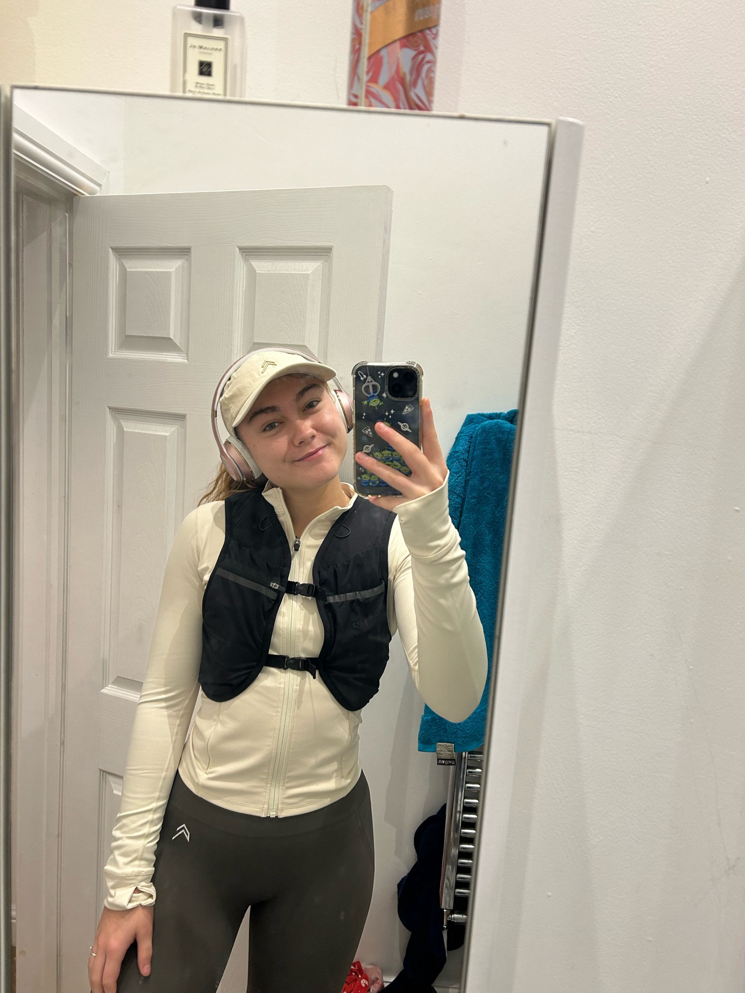 Running in winter requires all the layers but that doesn’t mean you have to give up the fashion too! This is my favourite winter running outfit and all items will be discounted during oner active’s Black Friday sale! ❄️

#LTKActive #LTKCyberWeek #LTKFitness